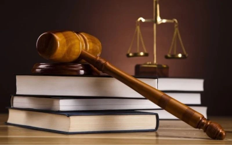 tuân thủ pháp lý